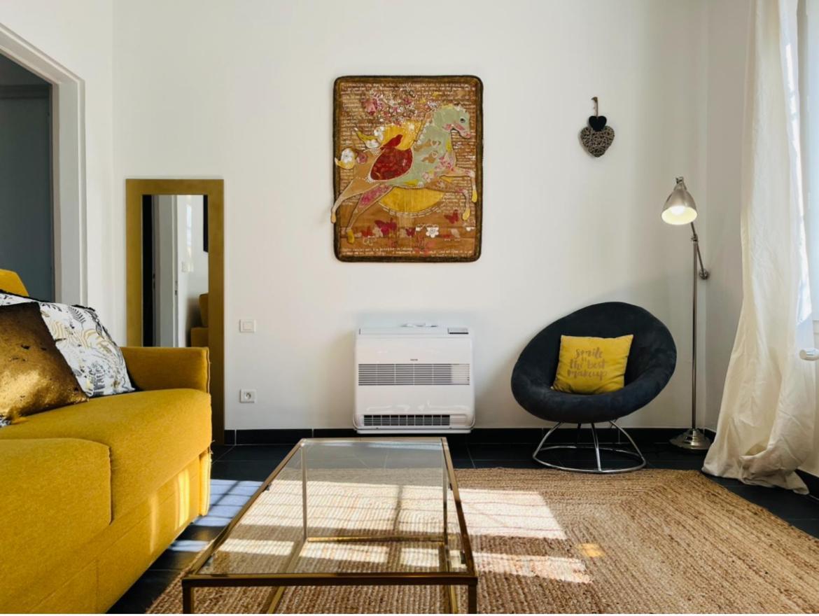 Proche Avignon Au Calme Apartamento Les Angles  Exterior foto
