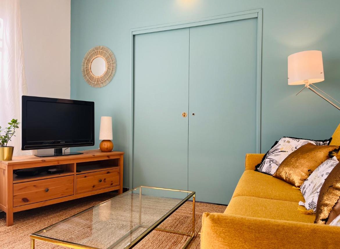 Proche Avignon Au Calme Apartamento Les Angles  Exterior foto